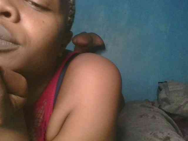 Melaninfetish02 webcam