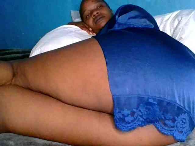 Melaninfetish02 webcam