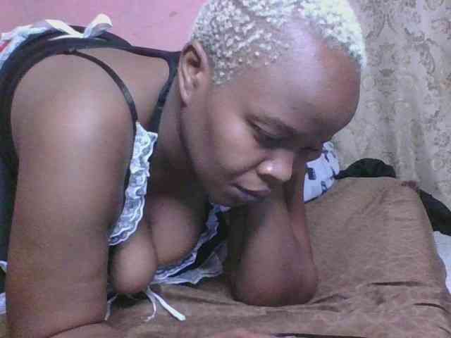 Melaninfetish02 webcam