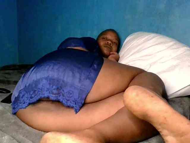 Melaninfetish02 webcam