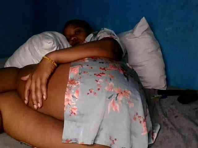 Melaninfetish02 webcam