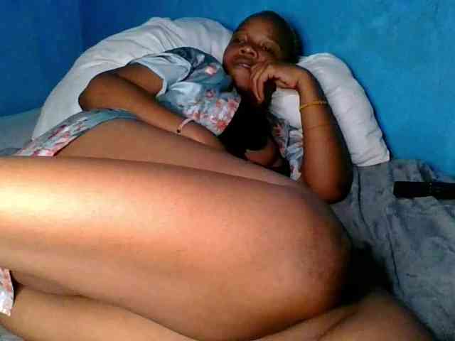 Melaninfetish02 webcam