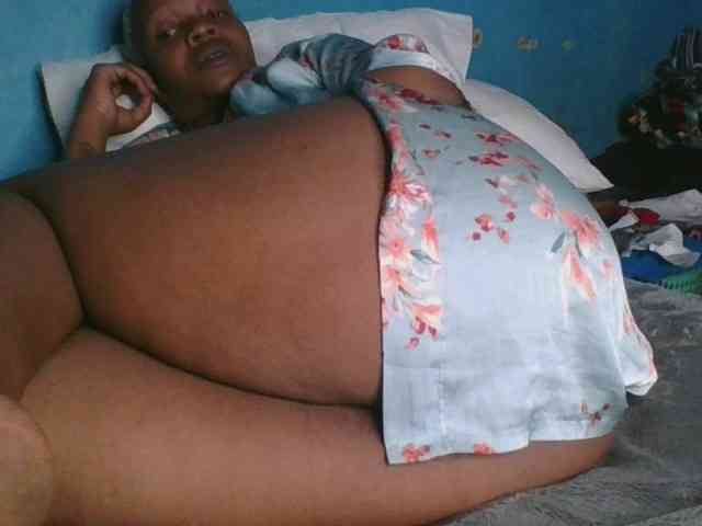 Melaninfetish02 webcam