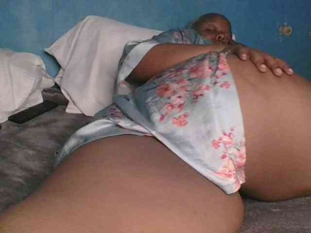 Melaninfetish02 webcam