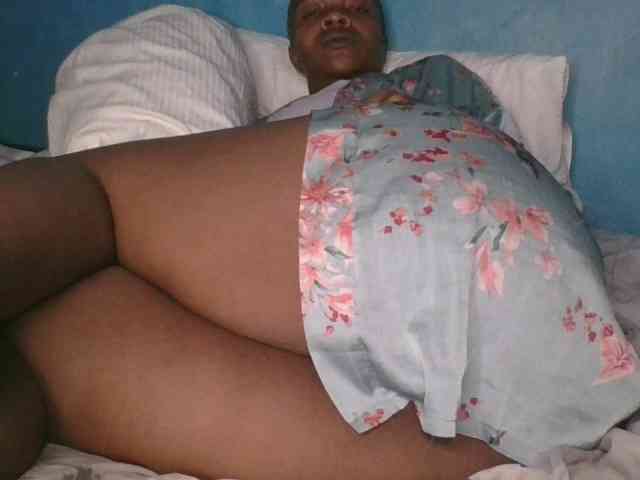 Melaninfetish02 webcam