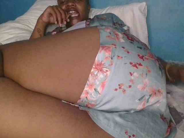Melaninfetish02 webcam