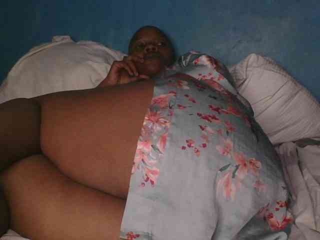 Melaninfetish02 webcam