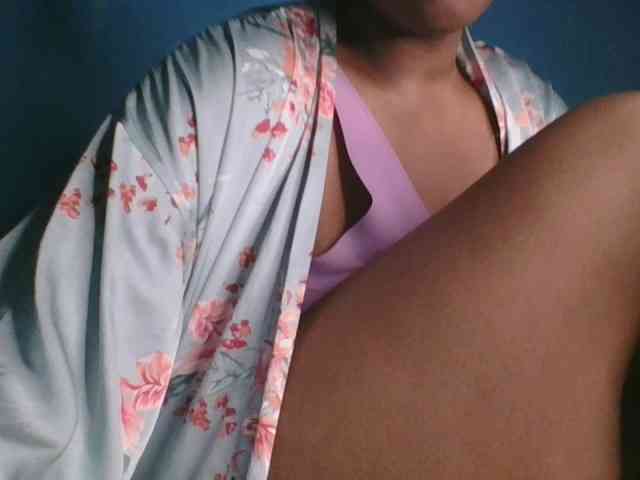 Melaninfetish02 webcam