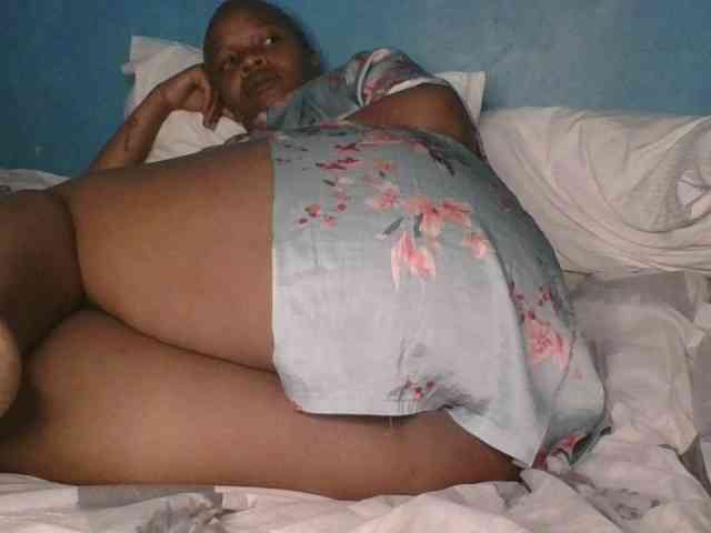 Melaninfetish02 webcam
