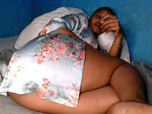 Melaninfetish02 webcam