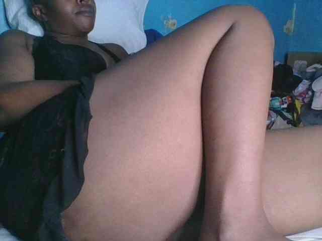 Melaninfetish02 webcam