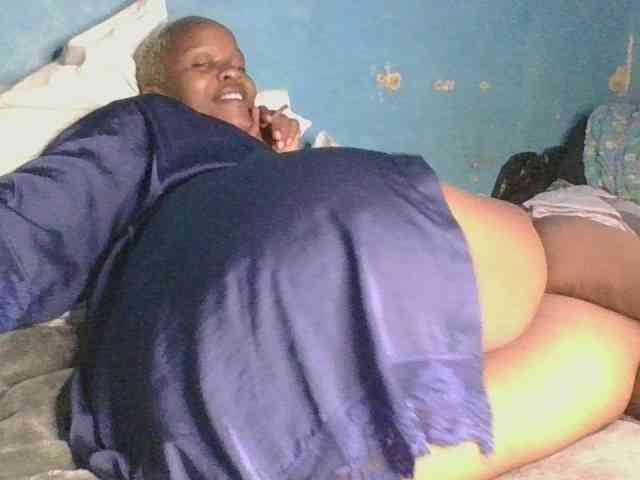 Melaninfetish02 webcam