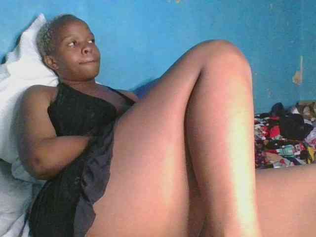 Melaninfetish02 webcam