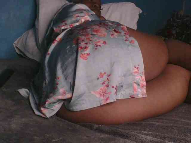 Melaninfetish02 webcam