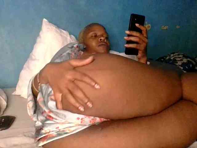 Melaninfetish02 webcam