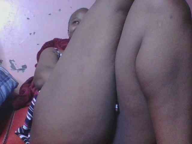 Melaninfetish02 webcam