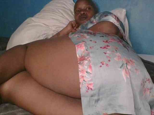 Melaninfetish02 webcam