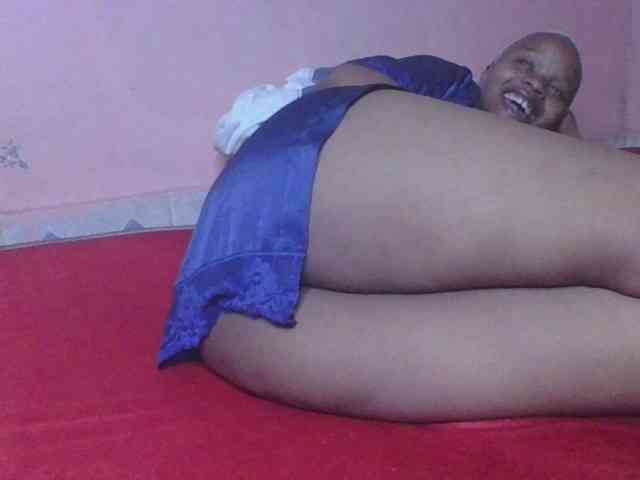 Melaninfetish02 webcam