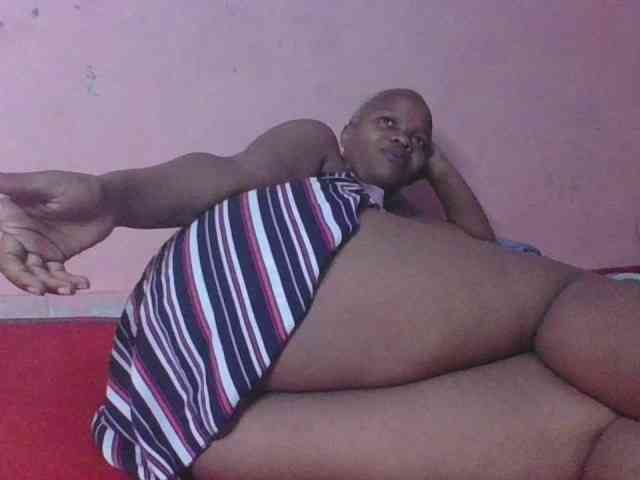 Melaninfetish02 webcam