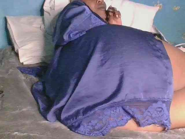 Melaninfetish02 webcam