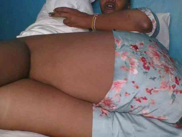 Melaninfetish02 webcam