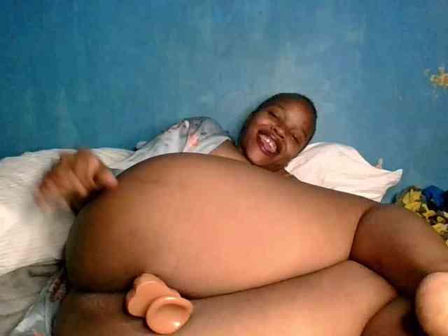 Melaninfetish02 webcam