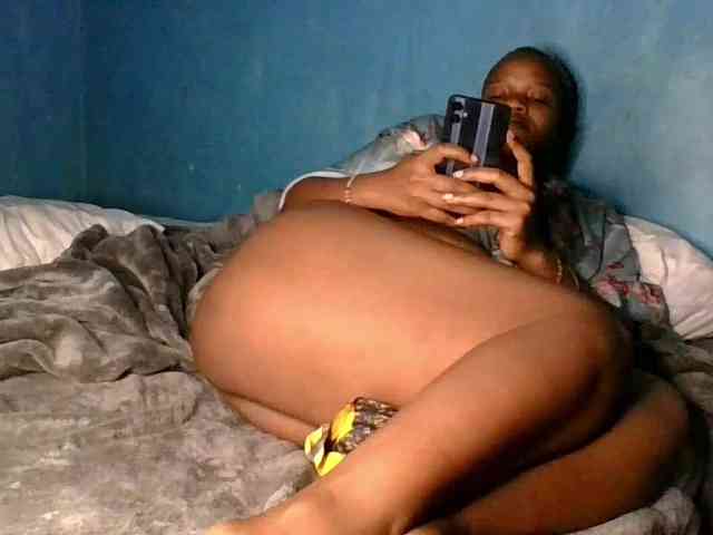 Melaninfetish02 webcam