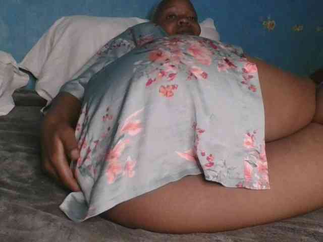 Melaninfetish02 webcam