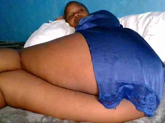 Melaninfetish02 webcam