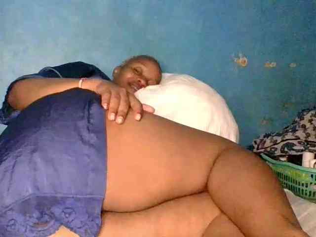 Melaninfetish02 webcam