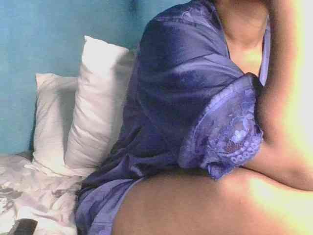 Melaninfetish02 webcam
