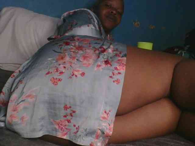 Melaninfetish02 webcam