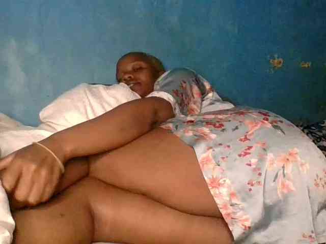 Melaninfetish02 webcam