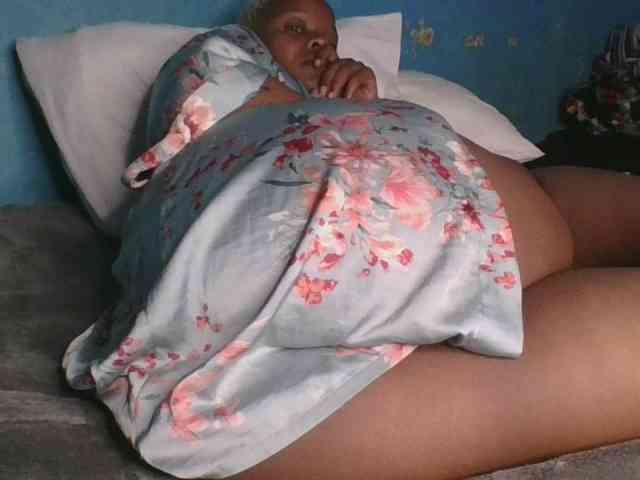 Melaninfetish02 webcam