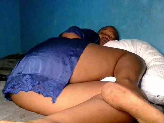 Melaninfetish02 webcam
