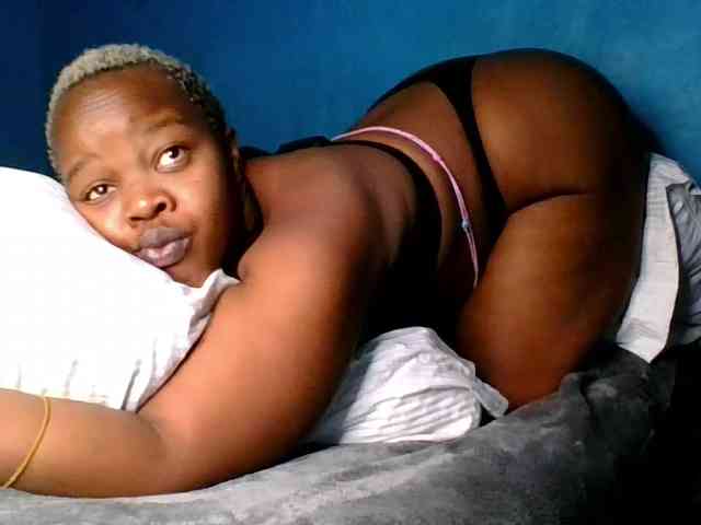 Melaninfetish02