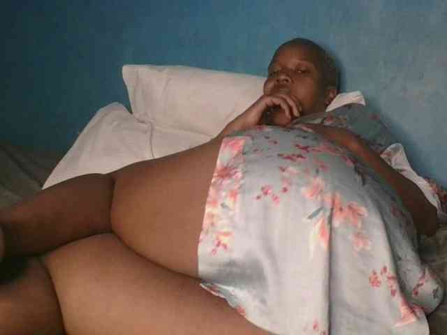 Melaninfetish02 webcam