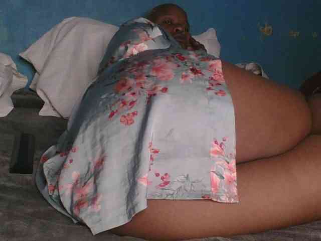 Melaninfetish02 webcam