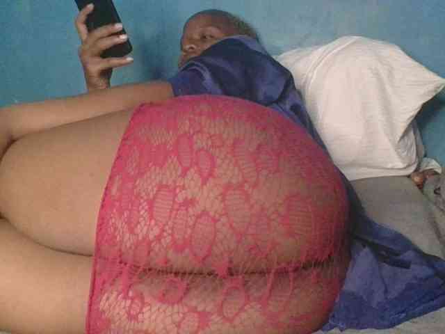 Melaninfetish02 webcam