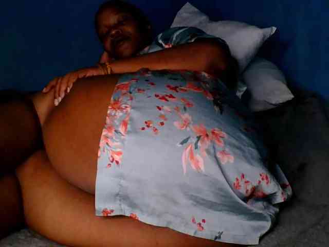 Melaninfetish02 webcam