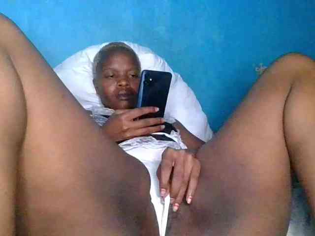 Melaninfetish02 webcam