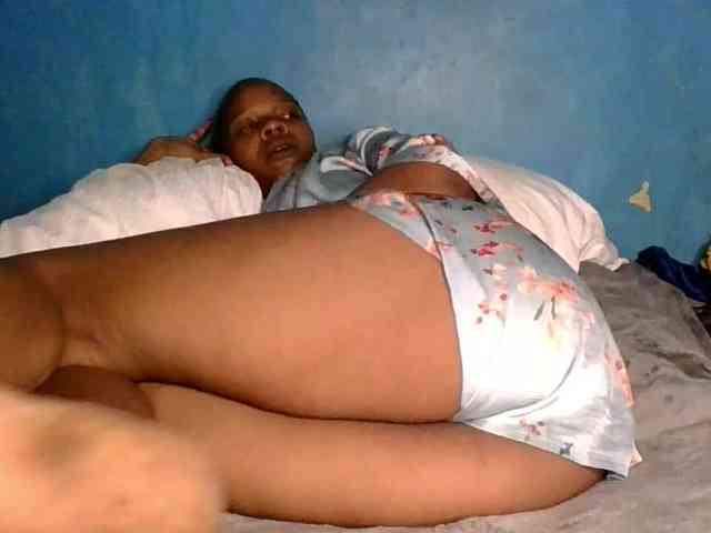Melaninfetish02 webcam