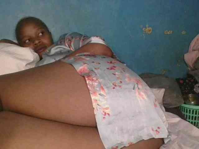 Melaninfetish02 webcam