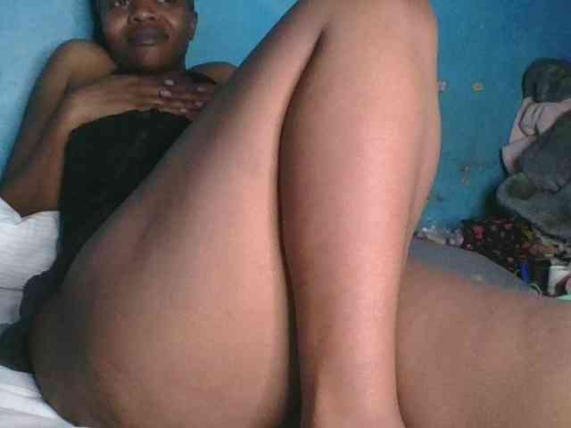 Melaninfetish02 webcam