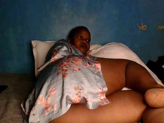 Melaninfetish02 webcam
