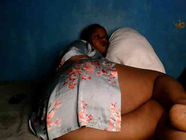 Melaninfetish02 webcam