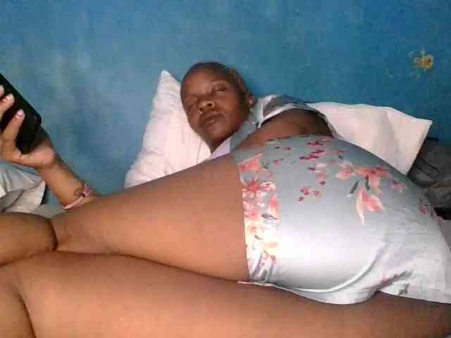 Melaninfetish02 webcam
