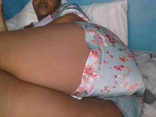 Melaninfetish02 webcam