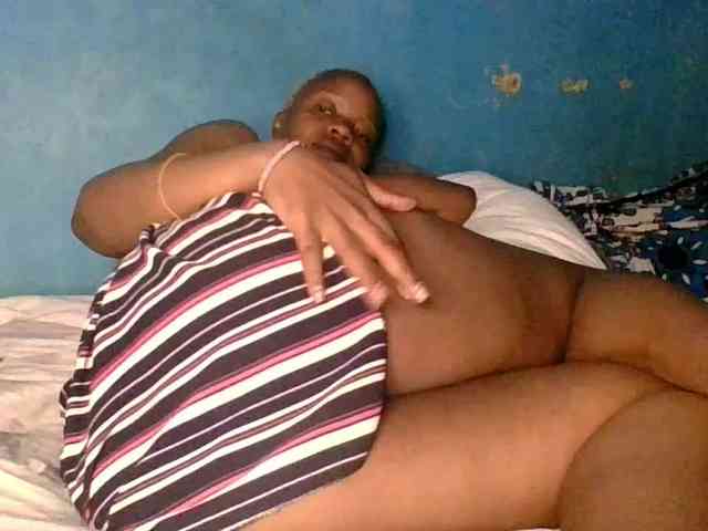 Melaninfetish02 Live Webcam on BongaCams
