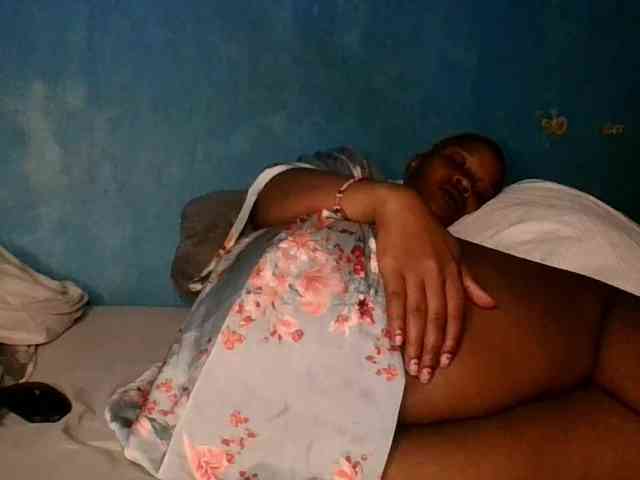 Melaninfetish02 webcam